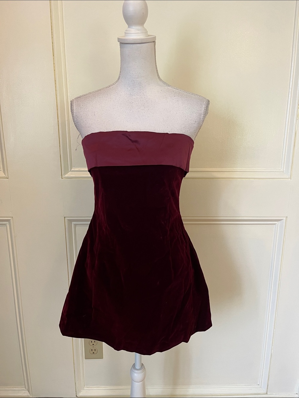 Strapless Velvet Mini Dress in Deep Wine with Rose Band